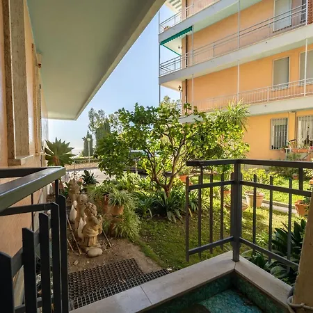 Oasi With Seaview By Wonderful Italy * Ospedaletti